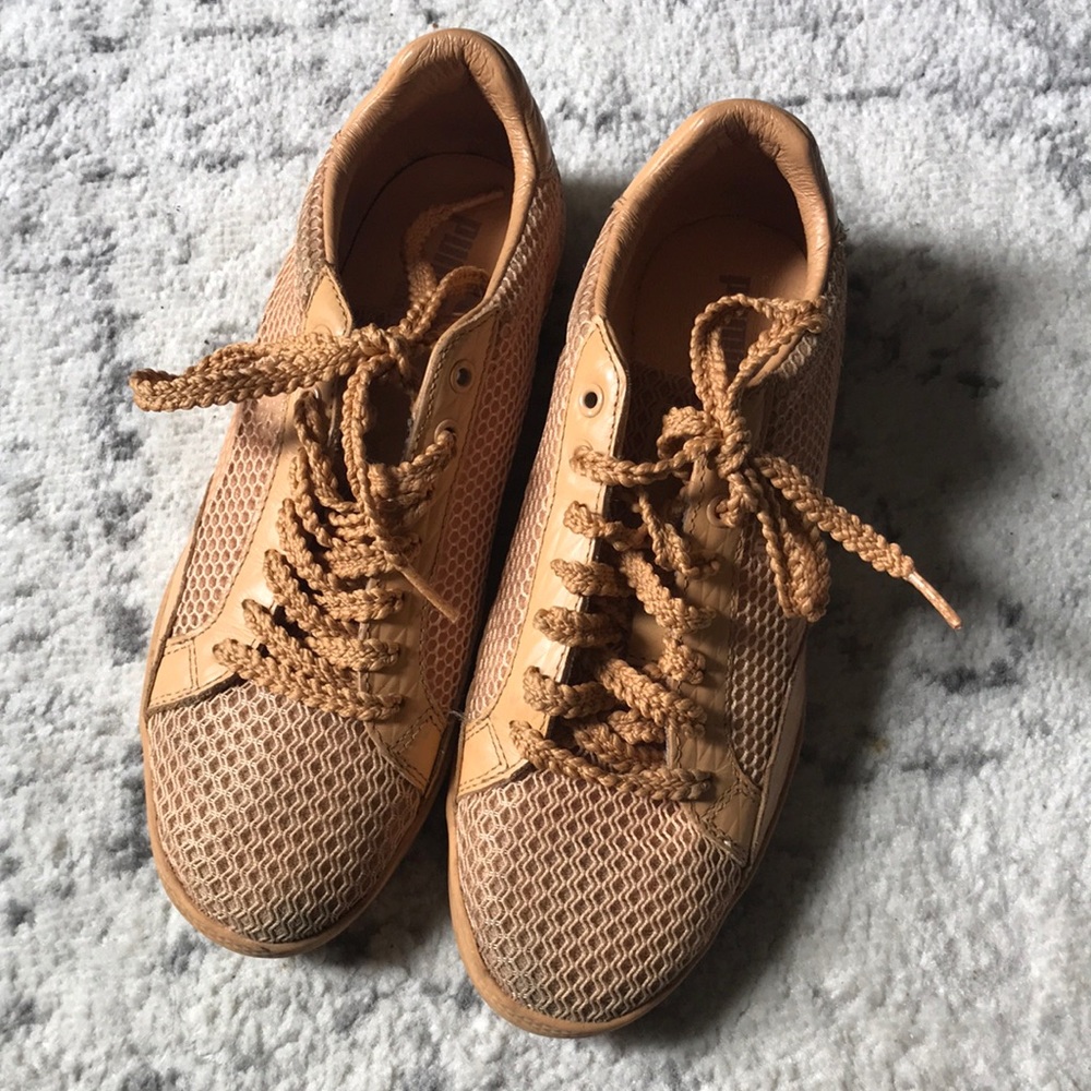 Women’s Solange Puma sneakers
